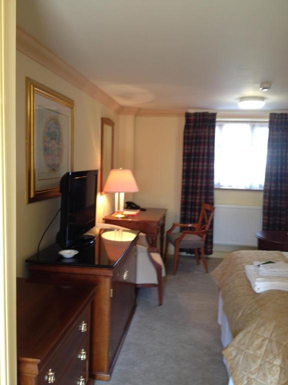 The Olde Windmill Inn Great Cressingham Habitación foto